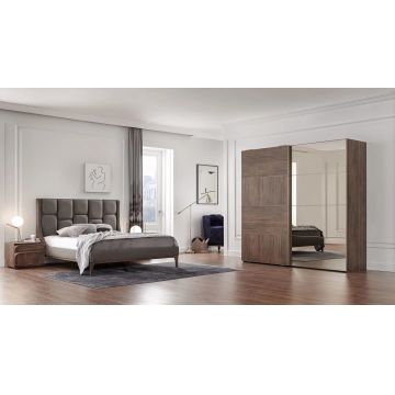 Set Mobila Dormitor din pal, cu pat 200 x 180 cm, 4 piese Gold Nuc