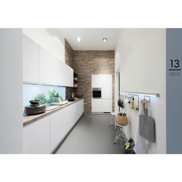 BUCĂTĂRIE LA COMANDĂ