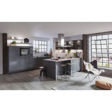 BUCĂTĂRIE LA COMANDĂ