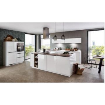 BUCĂTĂRIE LA COMANDĂ