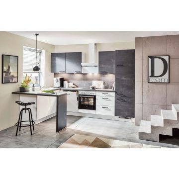 BUCĂTĂRIE LA COMANDĂ