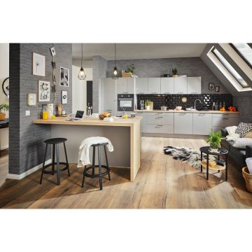 BUCĂTĂRIE LA COMANDĂ