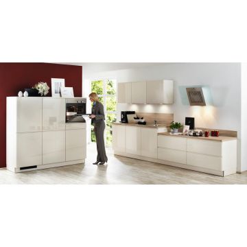 BUCĂTĂRIE LA COMANDĂ