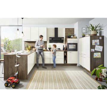 BUCĂTĂRIE LA COMANDĂ