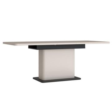 MASĂ EXTENSIBILĂ din