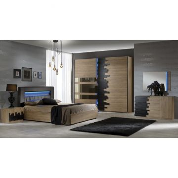 Set dormitor Mozart, dulap 2 uși glisante, design modern, comoda cu oglindă, PAL melaminat, pat 160 cm, Stejar Natural