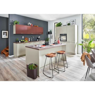 BUCĂTĂRIE LA COMANDĂ