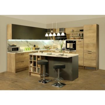 BUCĂTĂRIE LA COMANDĂ