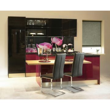 BUCĂTĂRIE LA COMANDĂ