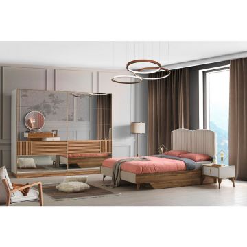 Pat, alb, maro deschis